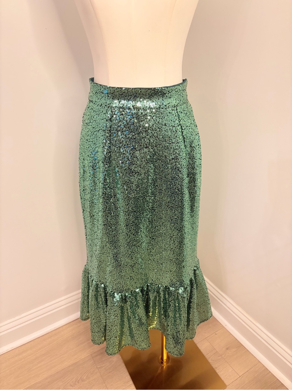 NWT Edeline Lee High Waist Midi Skirt With Ruffle Size 4